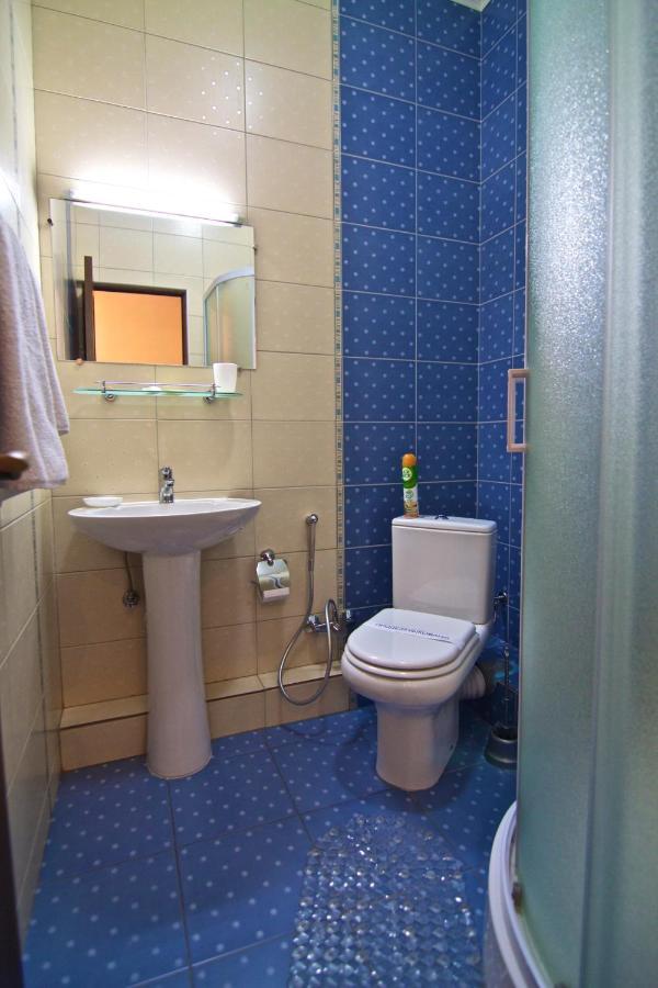 Hotel Dobrodiy Vinnytsia Ngoại thất bức ảnh